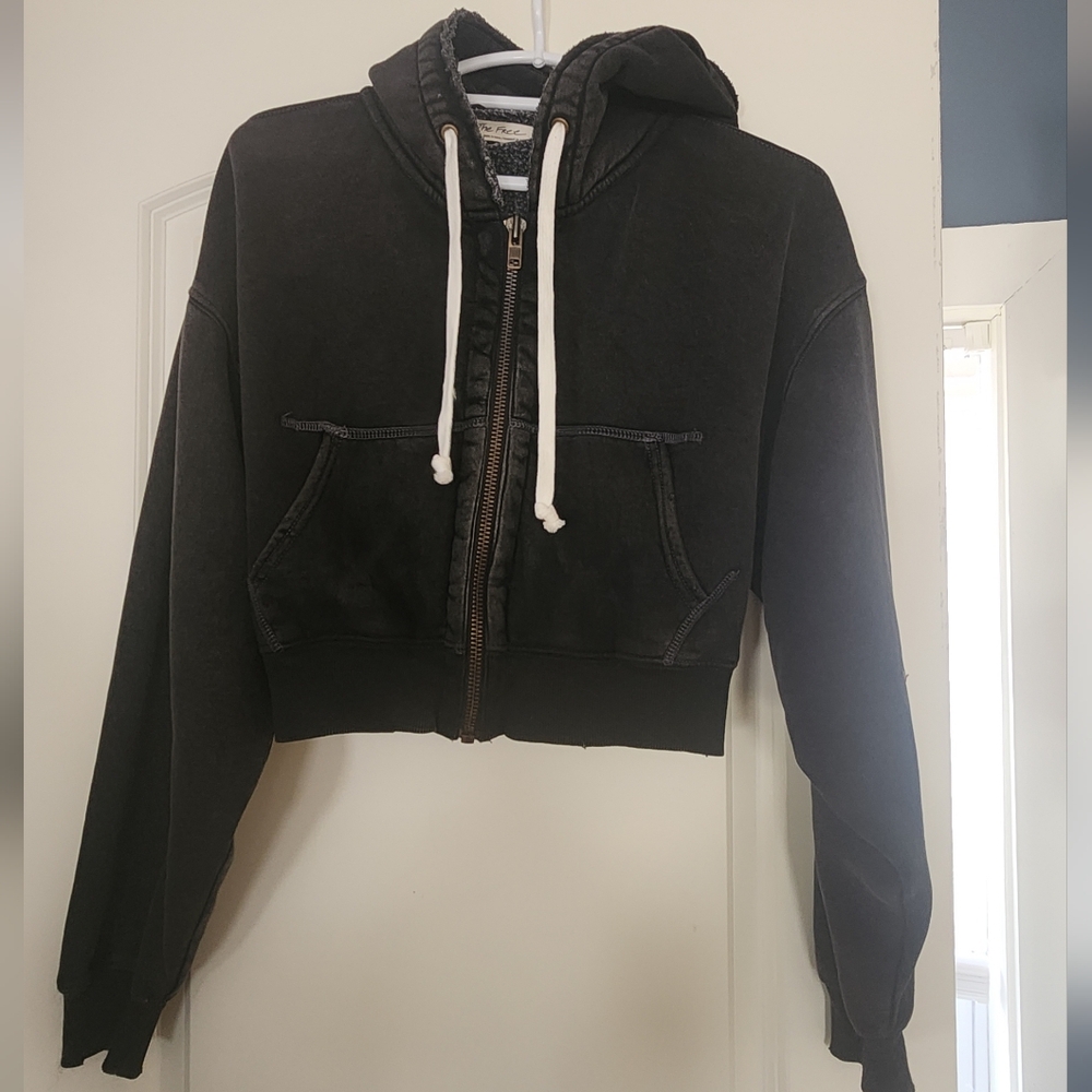 Cropped Hoodie